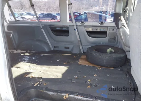 2009 Ford E-350 Super Duty Xl/Xlt из США, поврежденный, VIN 1FBNE31L79DA68131